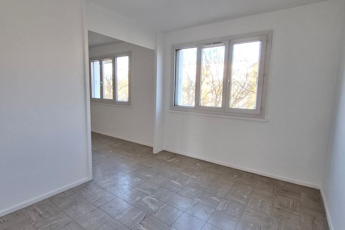 T5 de 88,30 m² à Fontaines-sur-Saône au prix de vente de 174 300 €